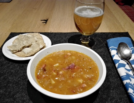 Sauerkraut-Suppe (Foto: Martina Fuchs)