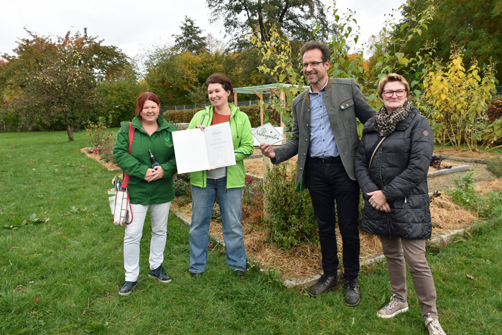 Überreichung der Naturgarten-Plaketten 2025